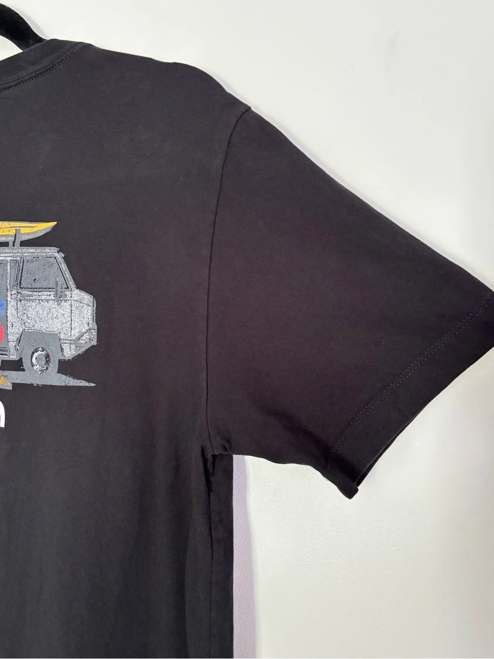 North Face Men’s Black Crewneck T Shirt Size Small Outdoor Kayak